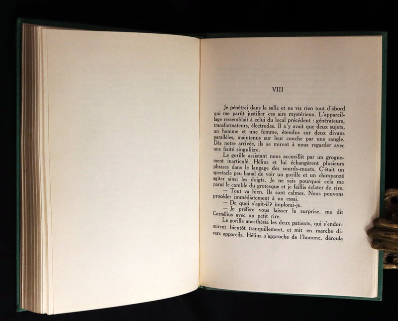 1963 Rare First Limited Edition - La Planete des Singes (The Planet of the Apes) by Pierre Boulle.