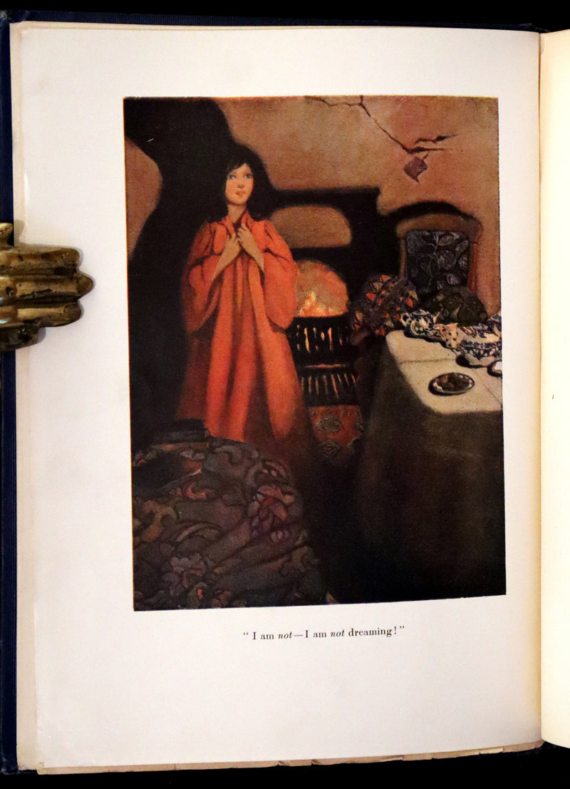 1905 Scarce First Edition - A LITTLE PRINCESS by Frances Hodgson Burnett illustrated by Ethel Franklin Betts Bains.