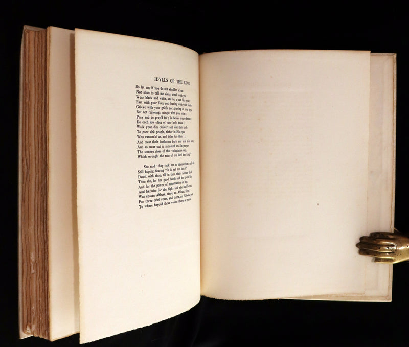 1911 Signed Deluxe 1stED Illustrated by Pre-Raphaelite Eleanor Fortescue Brickdale -  Idylls of the King Arthur.