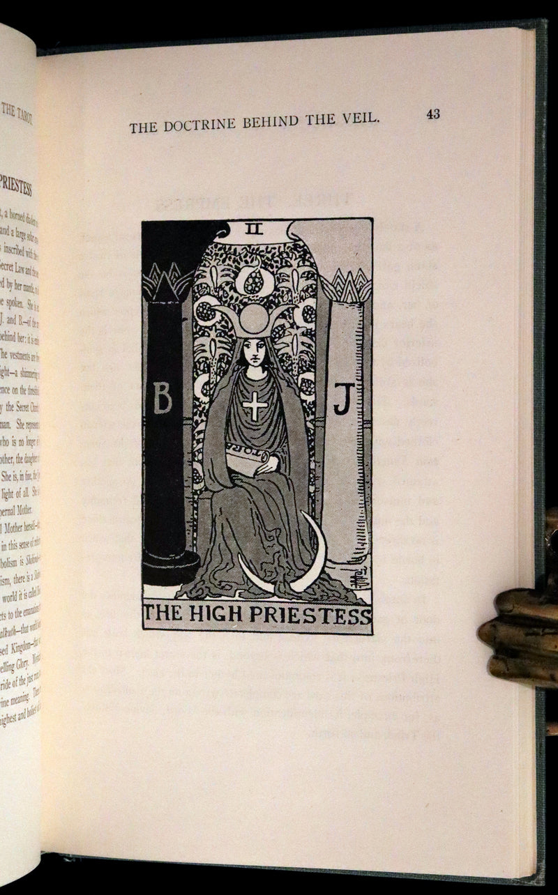 1918 Rare First Edition - The Illustrated KEY to the TAROT, The Veil of Divination by de Laurence.