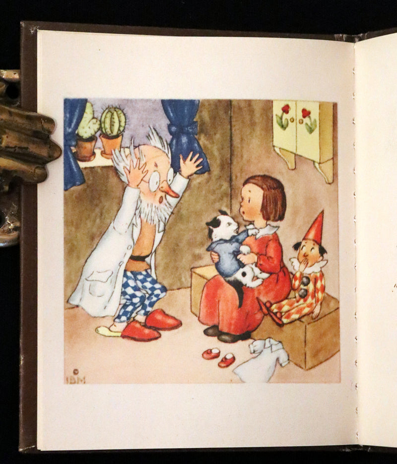 1943 Scarce First US Edition - The PET'S DOCTOR illustrated by Ida Bohatta Morpurgo.