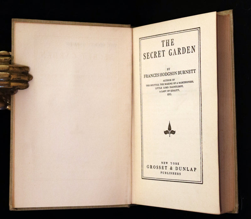 1911 Rare Book - The SECRET GARDEN by Frances Hodgson Burnett.
