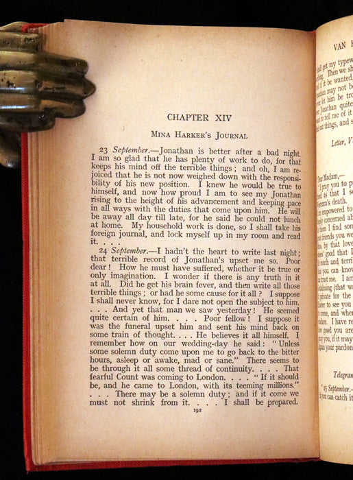 1913 Rare Edition - DRACULA by Bram Stoker, a Gothic Vampire Story.