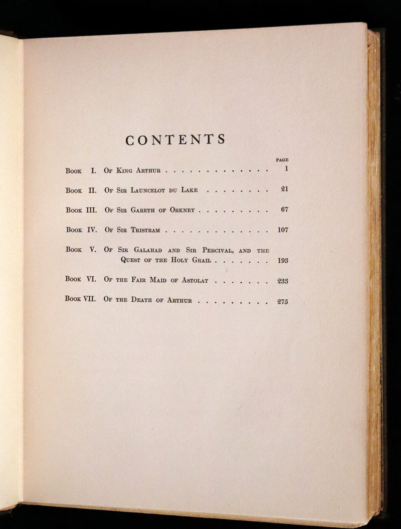 1917 Scarce First Edition - The Boy's King Arthur and His Knights of the Round Table illustrated by N. C. Wyeth.