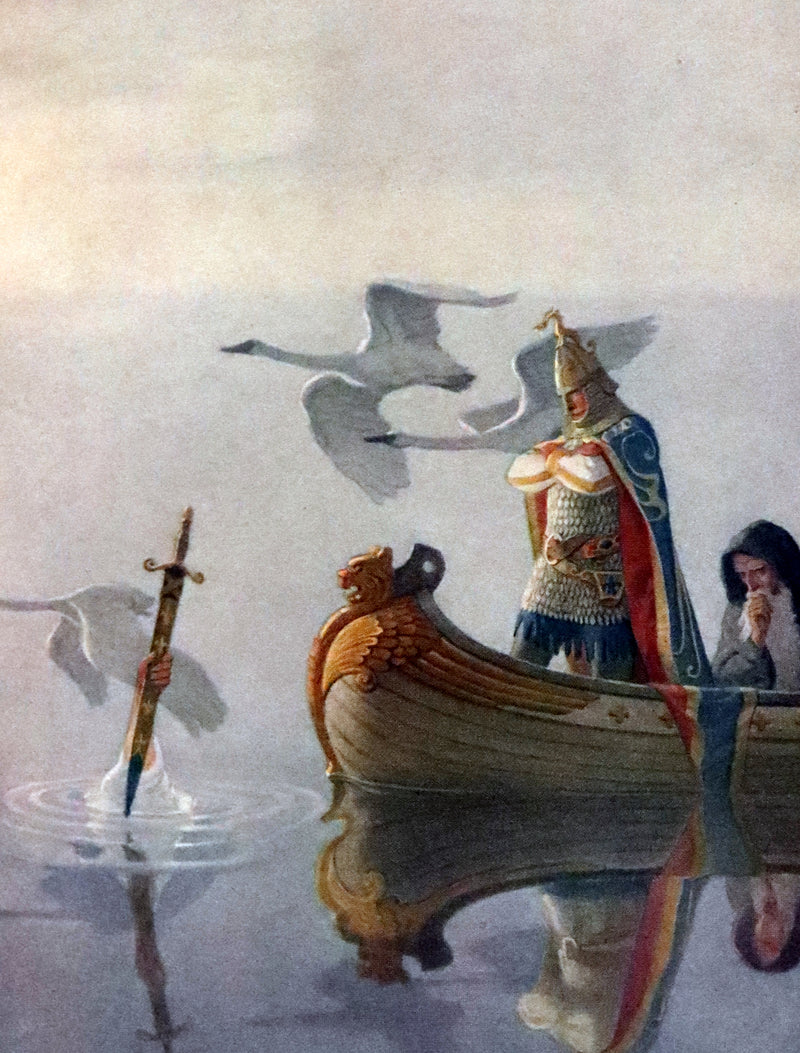 1917 Scarce First Edition - The Boy's King Arthur and His Knights of the Round Table illustrated by N. C. Wyeth.