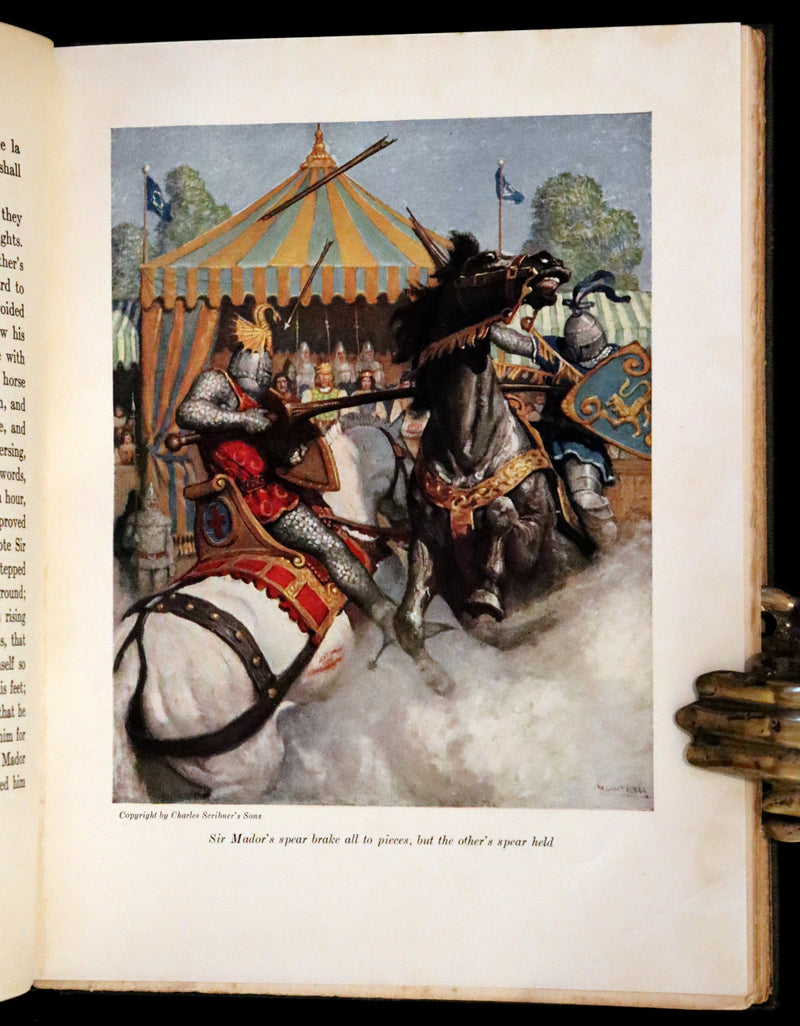 1917 Scarce First Edition - The Boy's King Arthur and His Knights of the Round Table illustrated by N. C. Wyeth.