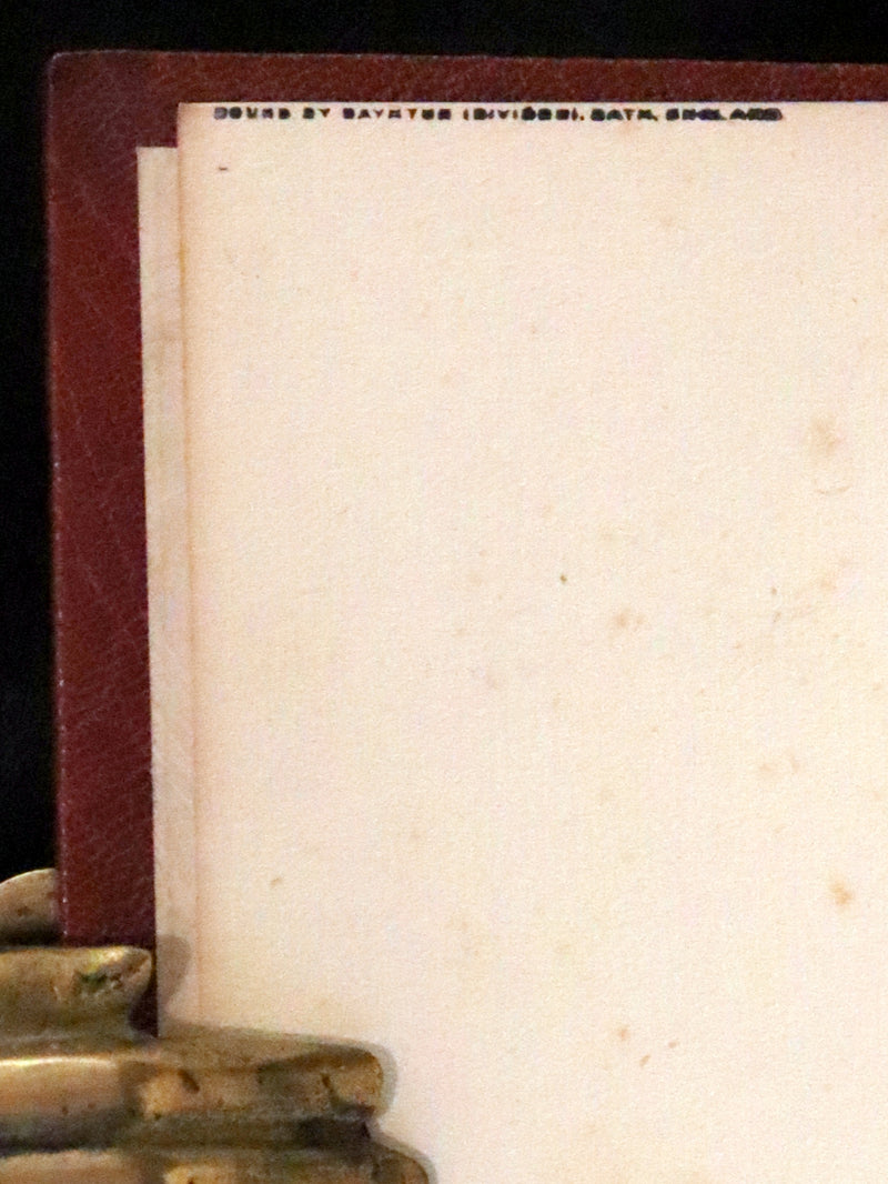 1926 Rare 1stED bound by Bayntun - The Crock of Gold by James Stephen & illustrated by Thomas Mackenzie.