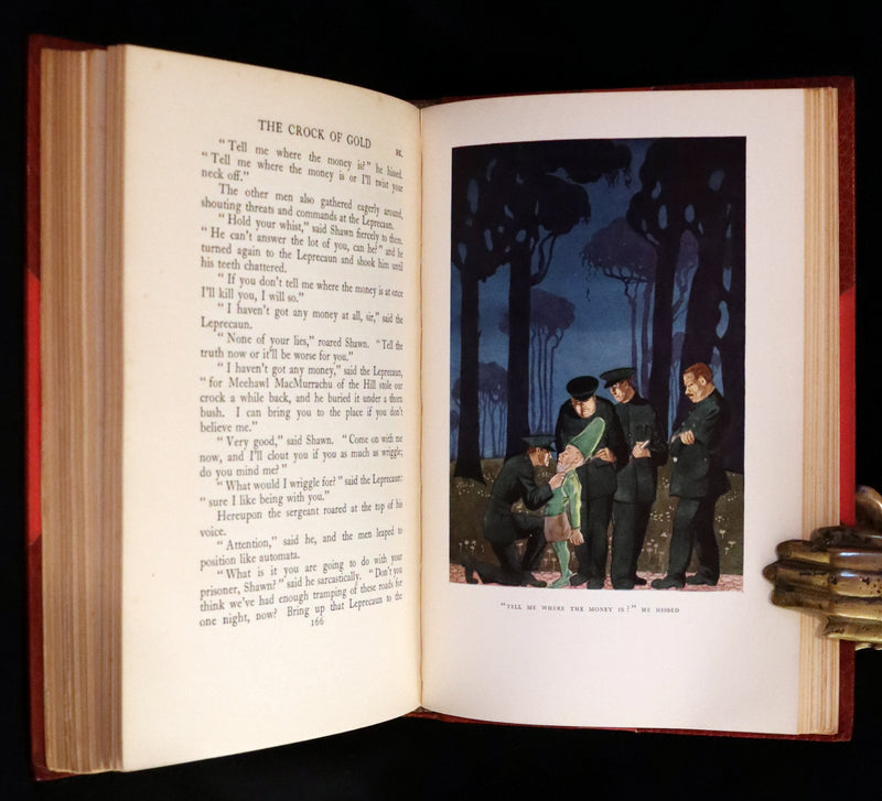 1926 Rare 1stED bound by Bayntun - The Crock of Gold by James Stephen & illustrated by Thomas Mackenzie.