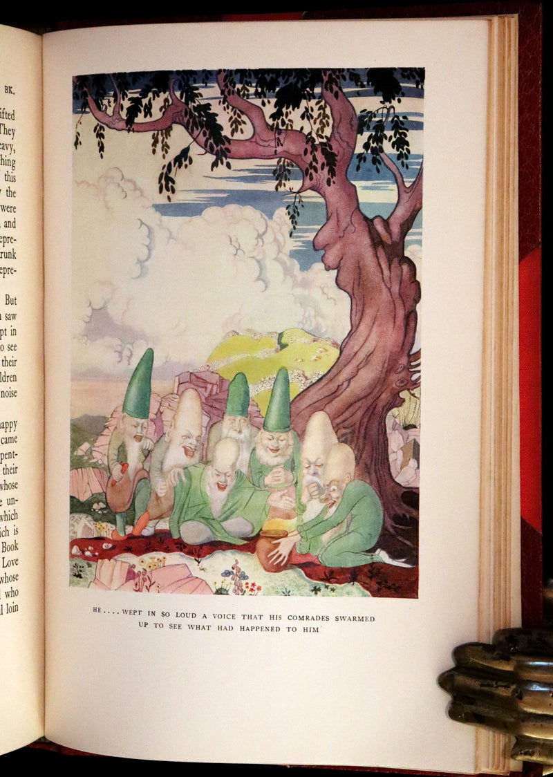 1926 Rare 1stED bound by Bayntun - The Crock of Gold by James Stephen & illustrated by Thomas Mackenzie.