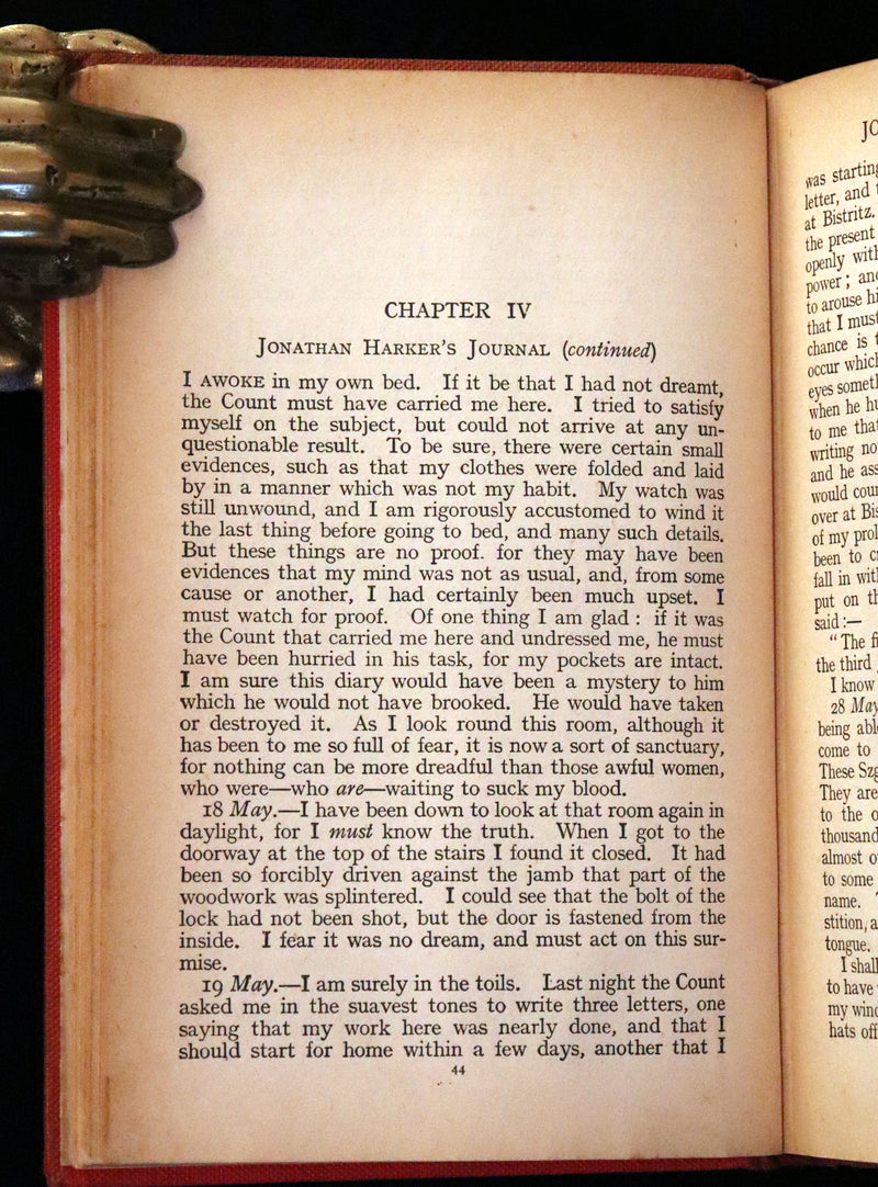 1913 Rare Edition - DRACULA by Bram Stoker, a Gothic Vampire Story.