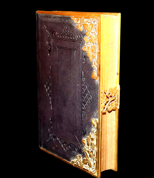1850 Rare Book bound by Bagster - POLYGLOT BIBLE,  OLD AND NEW TESTAMENTS. Clasp.