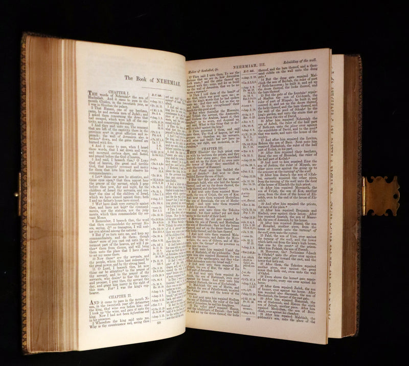 1870 Rare Book bound by Bagster - POLYGLOT BIBLE, OLD AND NEW TESTAMENTS with Clasp.