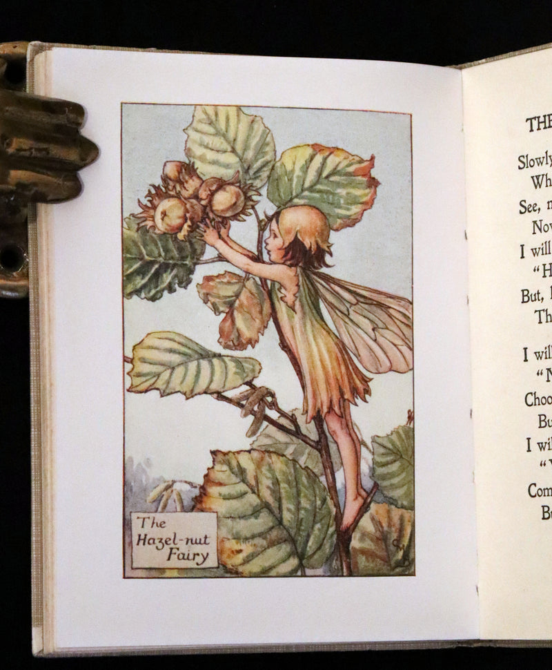 1930 Rare Book - Cicely Mary Barker - FLOWER FAIRIES OF THE AUTUMN.