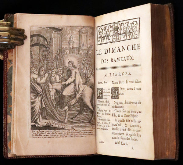1774 Scarce French Latin Book in a beautiful Binding - Office de la Quinzaine de Paques - Easter Prayer.