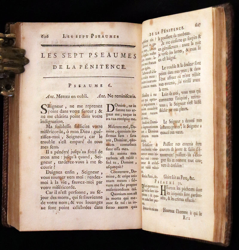 1774 Scarce French Latin Book in a beautiful Binding - Office de la Quinzaine de Paques - Easter Prayer.