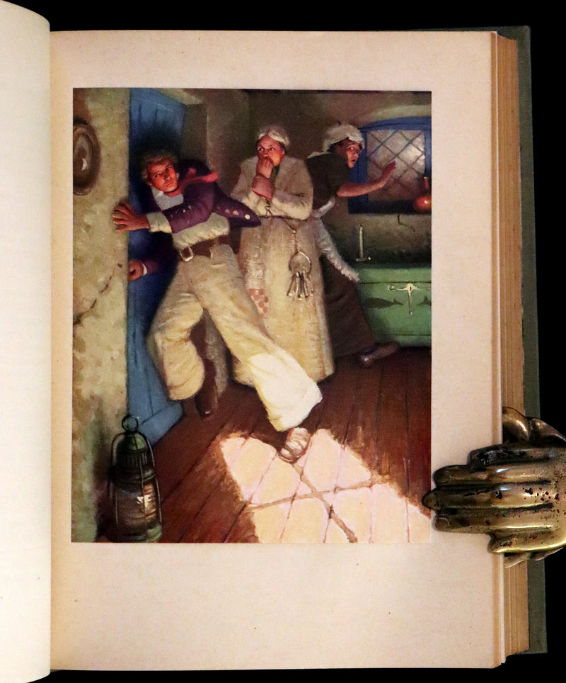 1923 Scarce Book - MOBY DICK or The White Whale by Herman Melville. First Edition illustrated by Mead Schaeffer.