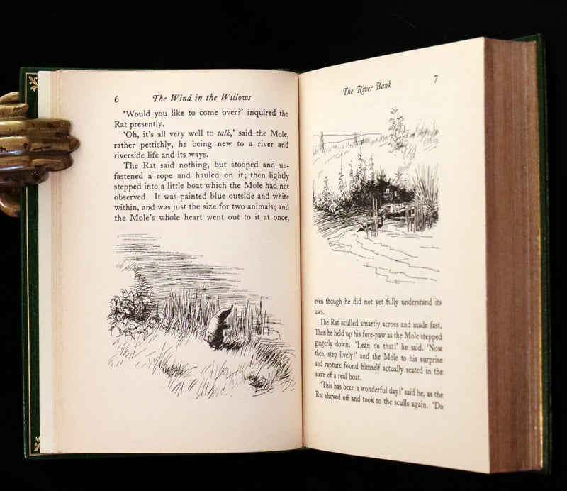 1933 First US Edition Illustrated by Shepard & bound by Bayntun - THE WIND IN THE WILLOWS.