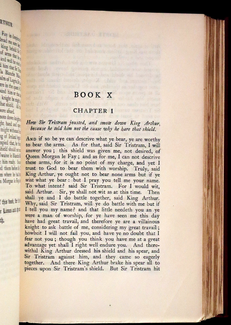 1927 Rare First one-volume Edition - Le Morte Darthur, The History of King Arthur and of His Noble Knights of the Round Table.