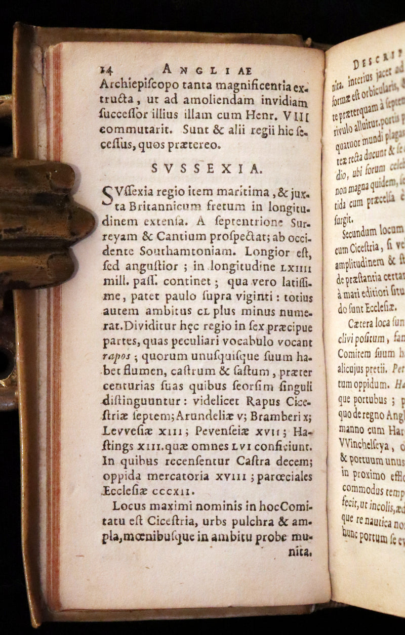 1630 Rare Latin Vellum Book - Sir Thomas Smith's De Republica Anglorum.