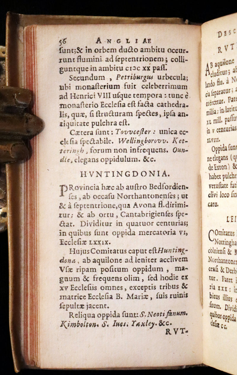 1630 Rare Latin Vellum Book - Sir Thomas Smith's De Republica Anglorum.