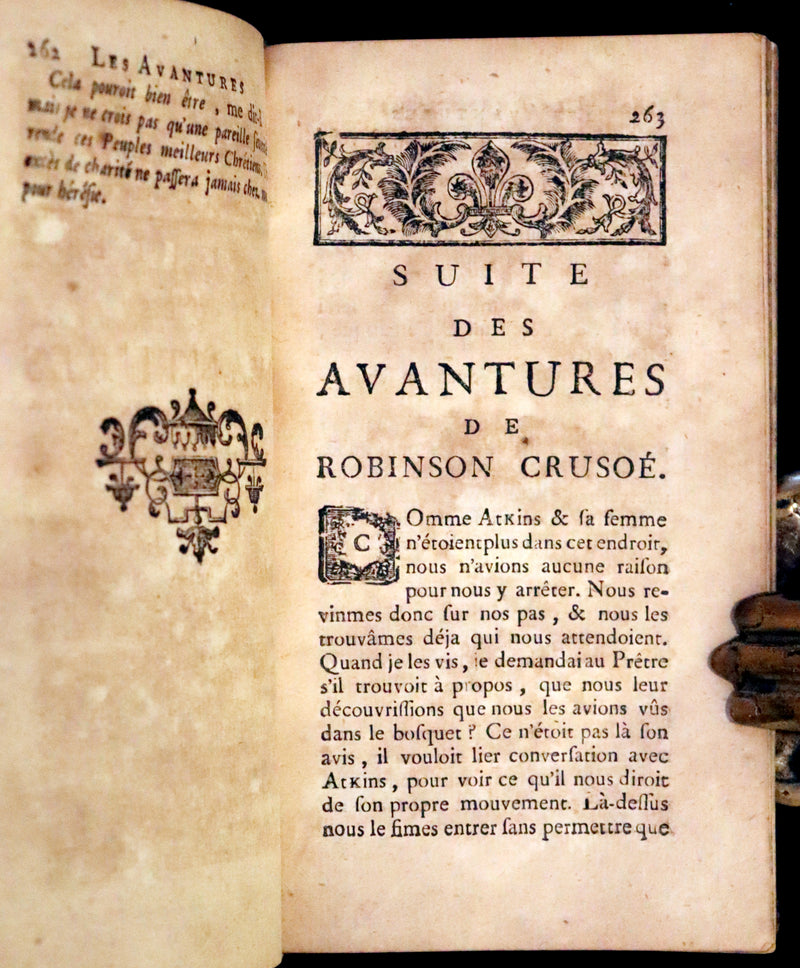 1751 Scarce French Book set - Robinson Crusoe, La vie et les avantures surprenantes de Robinson Crusoe.