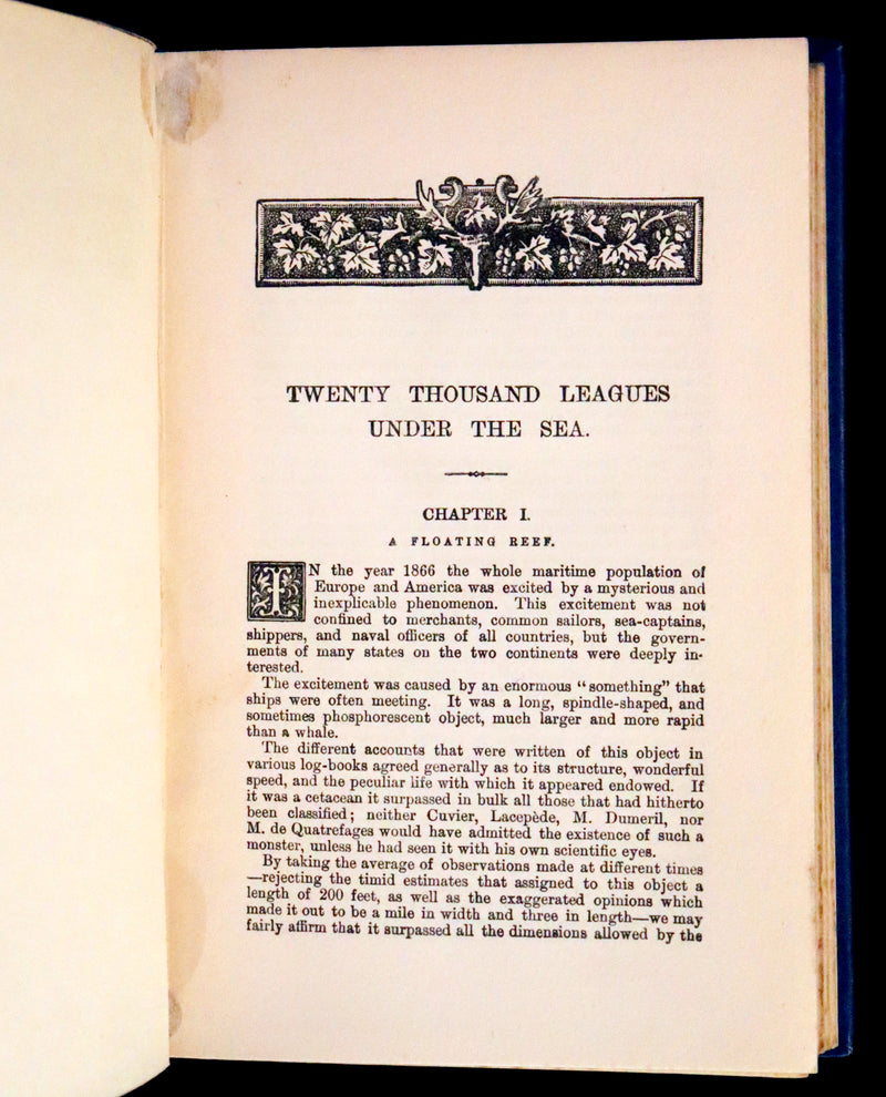 1900 Rare Book - Twenty Thousand Leagues Under the Sea by Jules Verne. Blue variant.