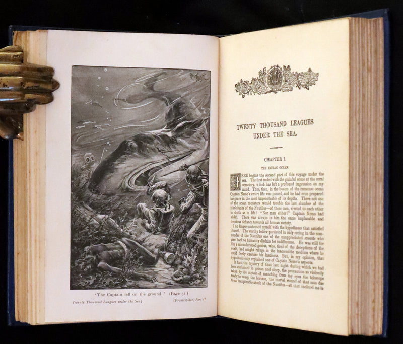 1900 Rare Book - Twenty Thousand Leagues Under the Sea by Jules Verne. Blue variant.