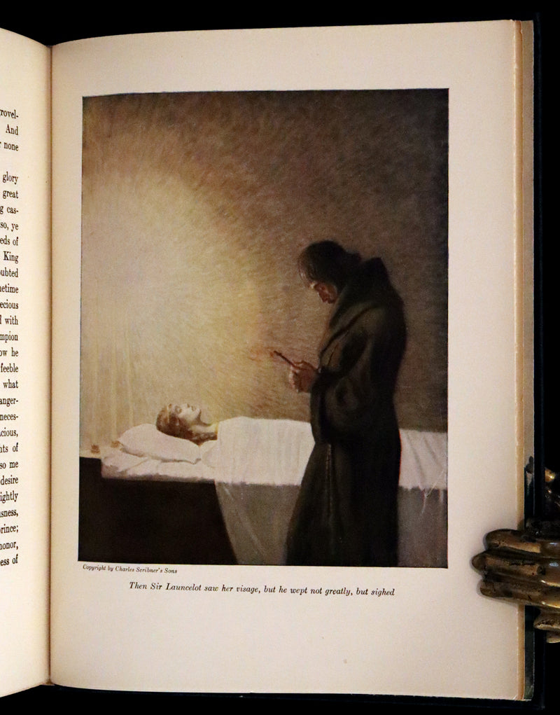 1926 Rare Book with Dust Jacket - The Boy's King Arthur and His Knights of the Round Table illustrated by N. C. Wyeth.