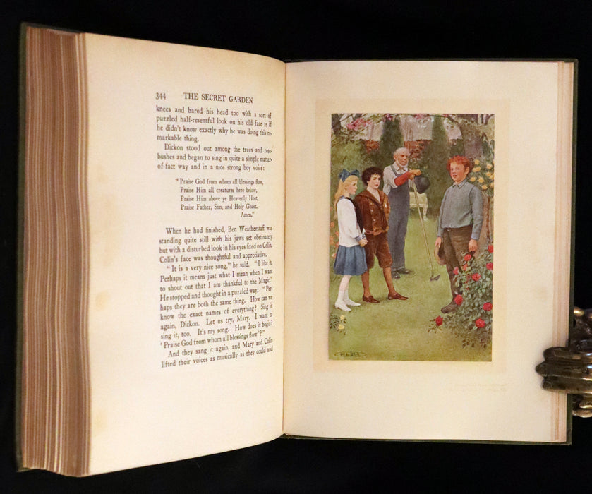 1911 Rare First Edition - The Secret Garden by Frances Hodgson Burnett illustrated by Maria Louise Kirk.