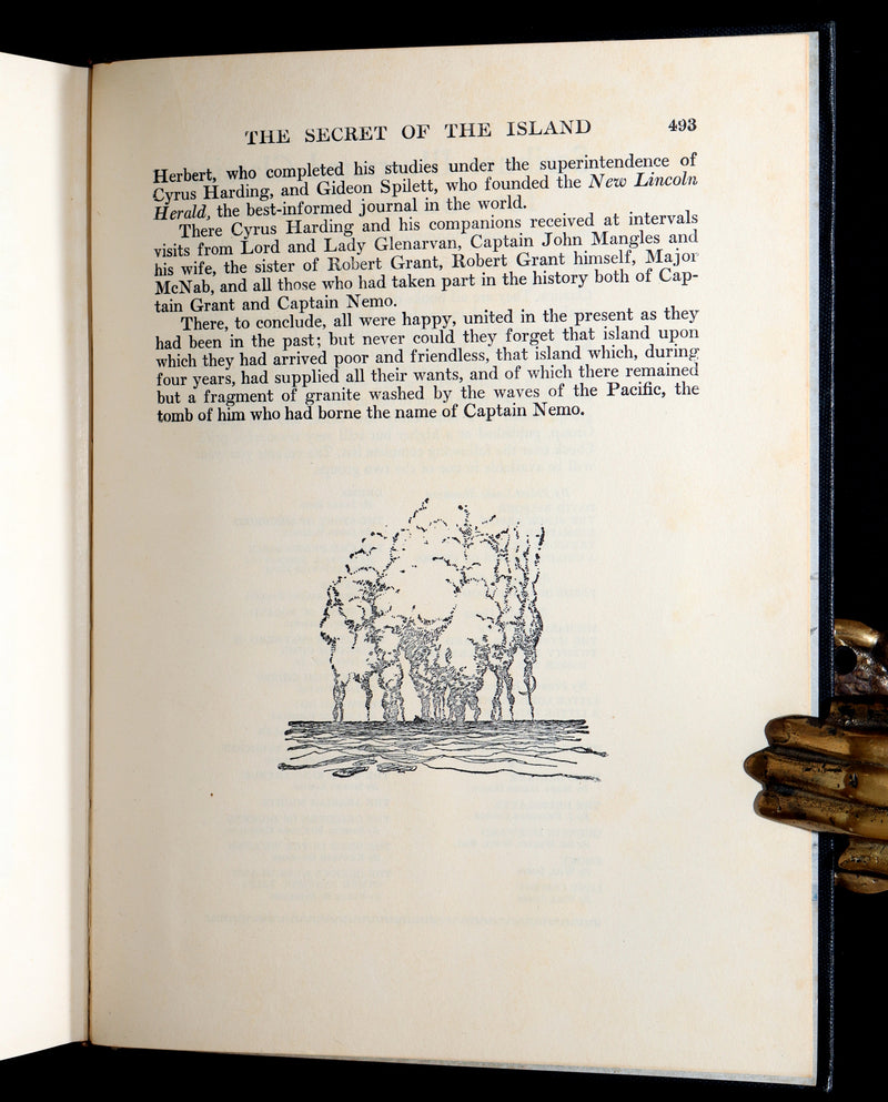 1951 Book - The Mysterious Island by Jules Verne Illustrated by N.C. Wyeth
