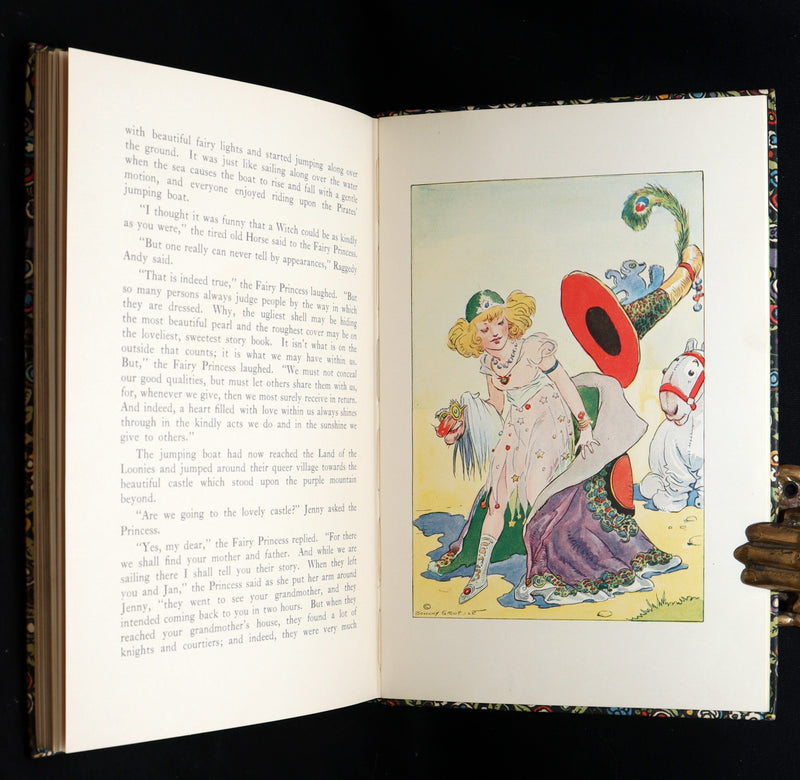 1930 Rare Book - Raggedy Ann and Andy and the Camel with the Wrinkled Knees