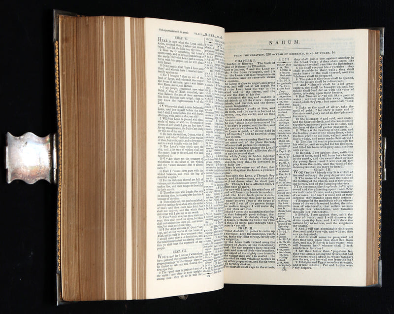 1847 Rare Bible bound by Bagster - Polyglot Bible, Old and New Testament, Clasp