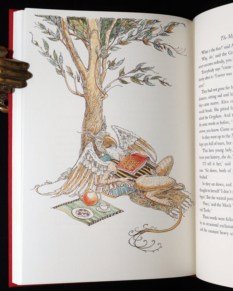2019 Signed First Edition - Alice in Wonderland, Charles van Sandwyk Illustrator