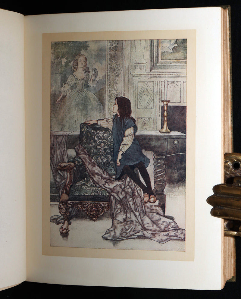 1914 Rare Book - The Secret Garden by Frances H. Burnett and Charles Robinson
