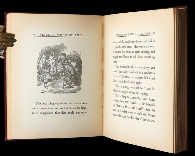 1925 Donohue Edition - Alice in Wonderland illustrated by Tenniel and Saunders