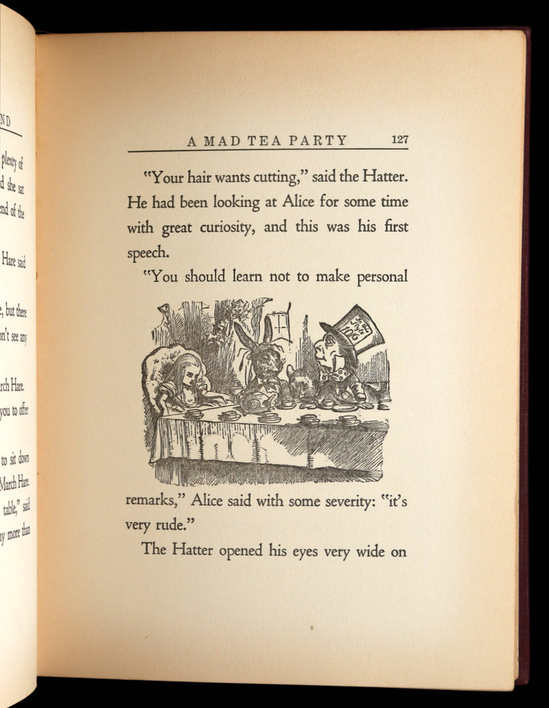 1925 Donohue Edition - Alice in Wonderland illustrated by Tenniel and Saunders