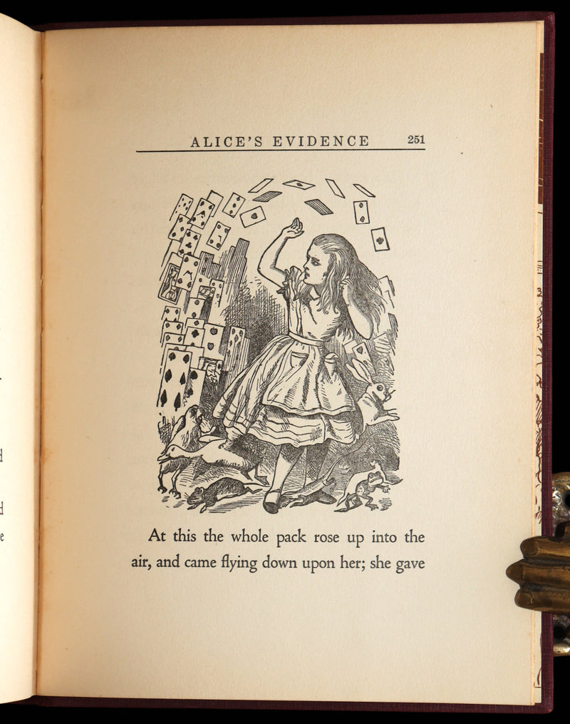 1925 Donohue Edition - Alice in Wonderland illustrated by Tenniel and Saunders