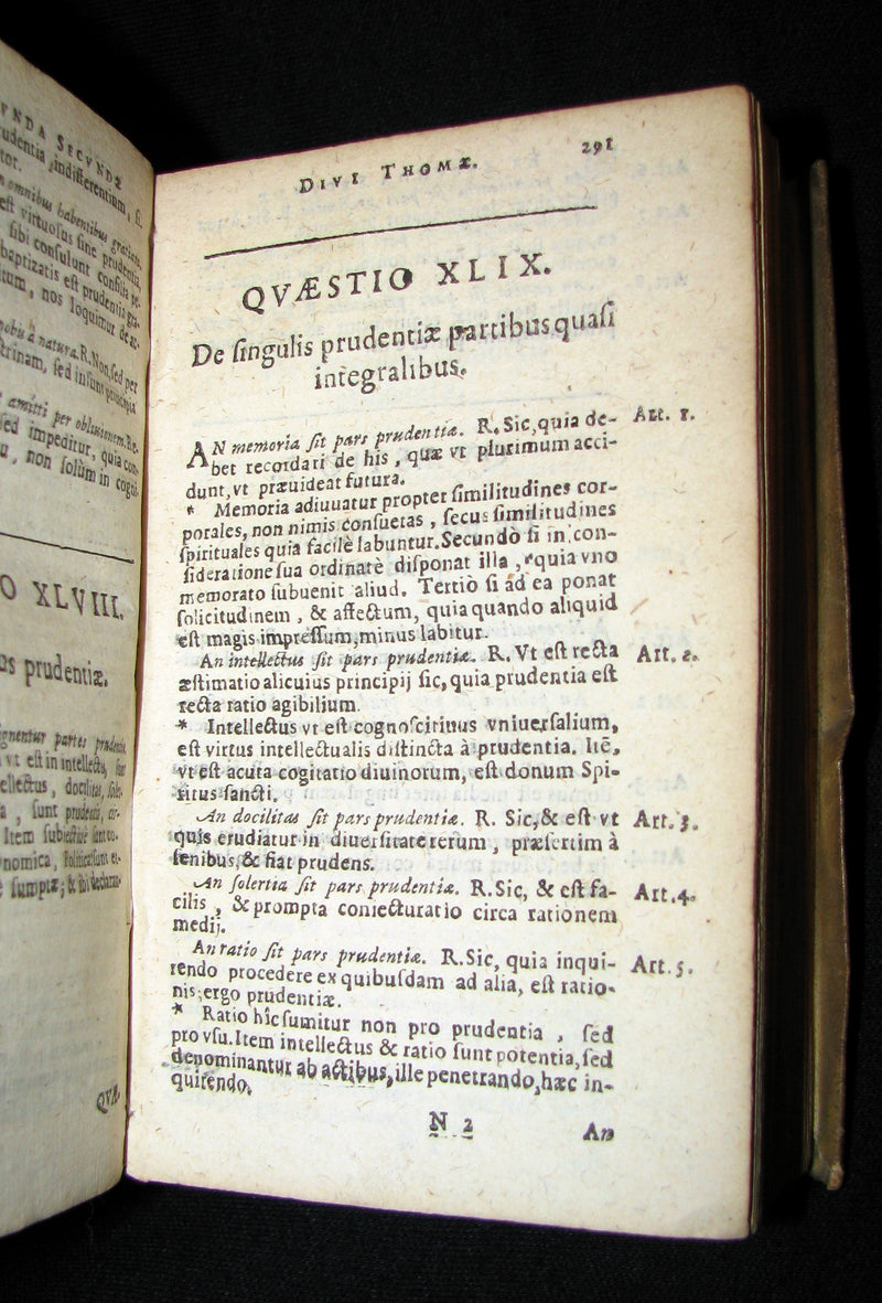 1661 Rare Vellum Book - Saint Thomas Aquinas ' Theologicae Summae Compendium.