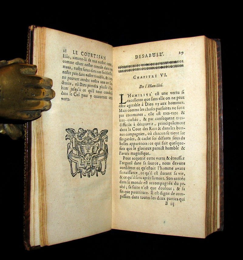 1688 Rare French Book - The desabused courtier, or the Thoughts of a Gentleman who has spent most of his life at Court & in War.
