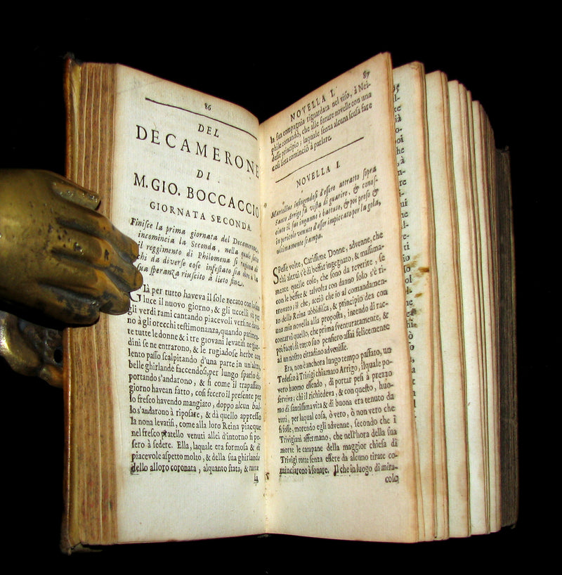 1679 Rare Italian Vellum Book - The Decameron of Giovanni Boccaccio - Il Decameron