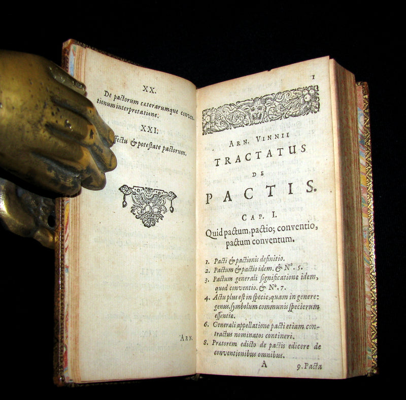 1646 Rare Law Book - De Pactis Tractatus by Arnold Vinnius,  leading jurists of the 17th century.