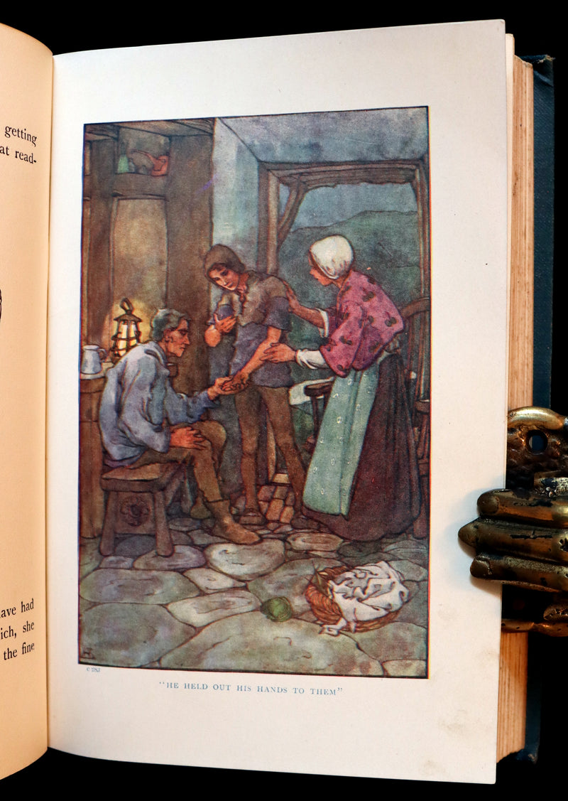 1912 Rare Book - The Princess and Curdie by George Macdonald illustrated by Helen Stratton.