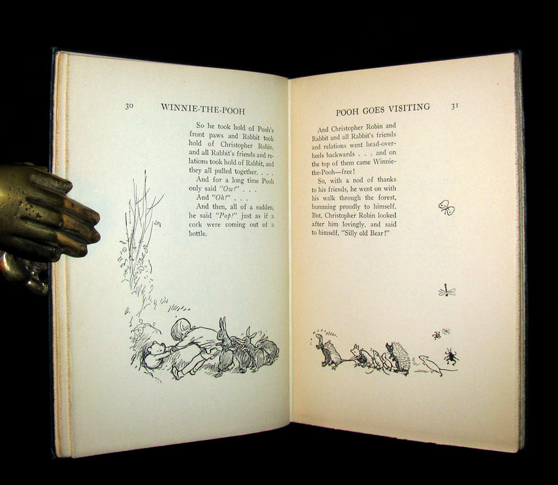 1926 First Edition - A. A. Milne - WINNIE-THE-POOH Illustrated by Ernest H. Shepard.