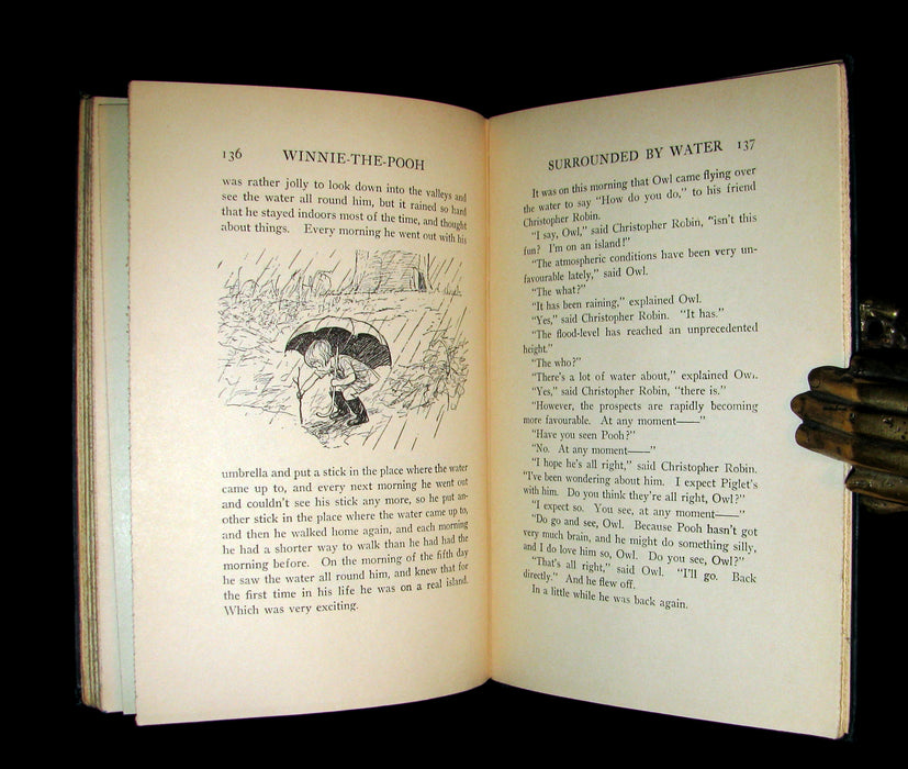 1926 First Edition - A. A. Milne - WINNIE-THE-POOH Illustrated by Ernest H. Shepard.