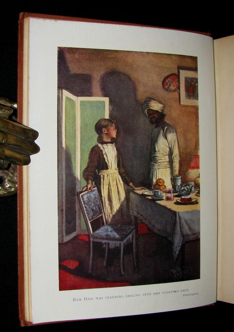 1905 Rare Book - A LITTLE PRINCESS by Frances Hodgson Burnett illustrated by Harold Piffard.