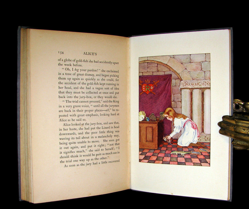 1907 Rare Book - Alice's Adventures in Wonderland beautifully Illustrated by Amy Millicent Sowerby. 1stED.