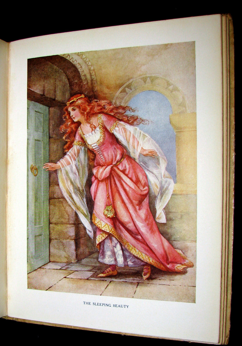 1910 Scarce Book - FAVOURITE FAIRY STORIES Re-told by Edric Vredenburg. Illustrated.