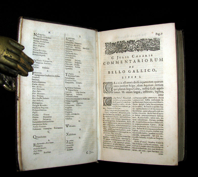 1670 Rare Latin Book - Works of Julius Caesar, The Gallic War, Civil War. Illustrated & MAP.