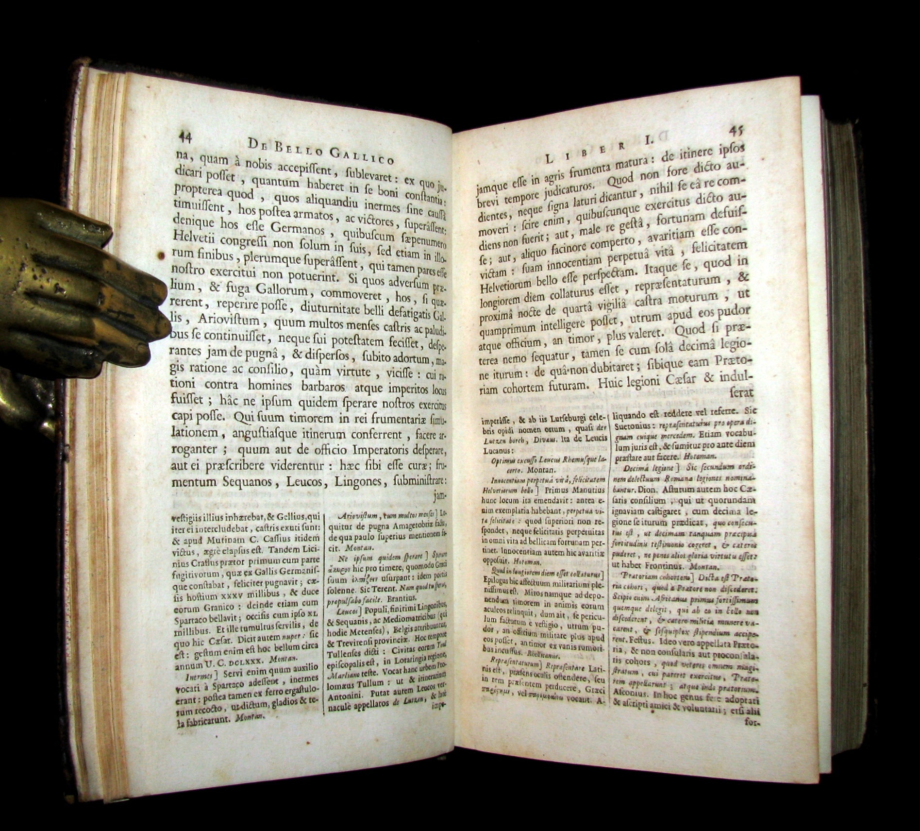 1670 Rare Latin Book - Works of Julius Caesar, The Gallic War, Civil W ...