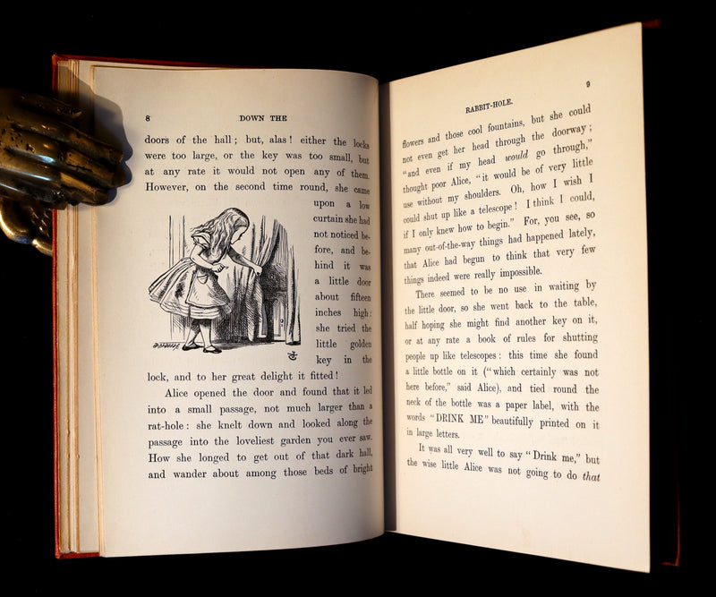 1915 Rare Book - ALICE'S ADVENTURES IN WONDERLAND by Lewis Carroll.